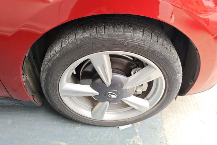 Used ORA Good Cat 2021 400km Standard Range Venus Edition Lithium Iron Phosphate Right Front Wheel Hub