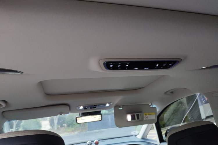 Used SAIC MAXUS G90 2022 2.0T Interstellar Seven-Seater