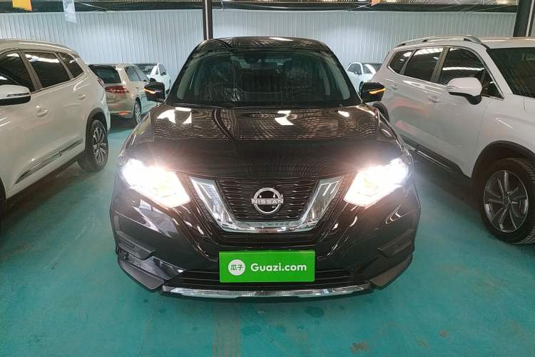 Used Nissan X-Trail 2025 Honor 2.0L Two-Wheel Drive Genuine Edition