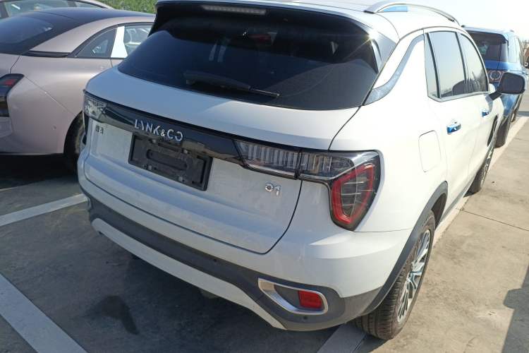 Used Lynk & Co 01 2017 2.0T Two-Wheel-Drive Version Rear Right 45 Deg