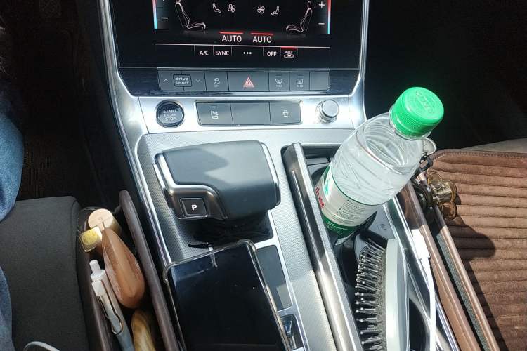 Used Audi A7L 2024 45TFSI S-line Dream-Building Edition Flow Crystal Package