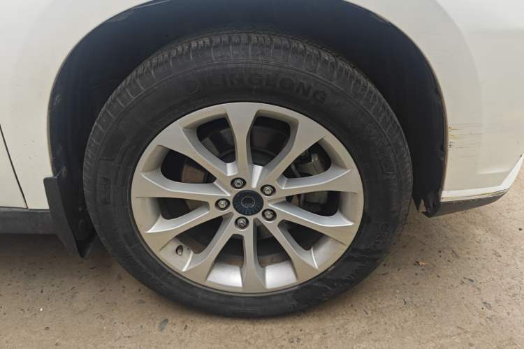 Used Haval H2 2016 Red-Label 1.5T Manual Two-Wheel Drive Luxury Model