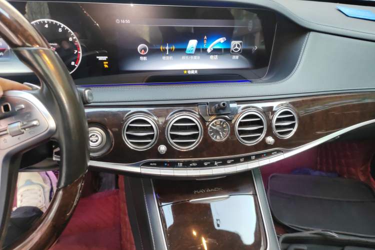 Used Mercedes-Benz Maybach S-Class 2020 S 450 4MATIC Collector's Edition Audio And AC Panel