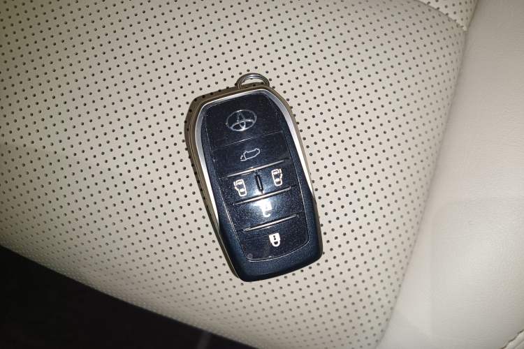 Used Toyota Alphard 2021 Dual-Engine 2.5L Prestige Edition