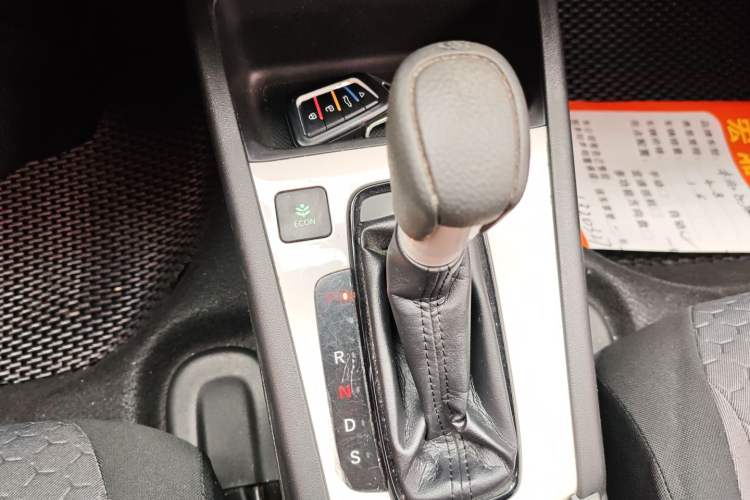 Used Honda Fit 2021 1.5L CVT Trendy Edition Gear Lever