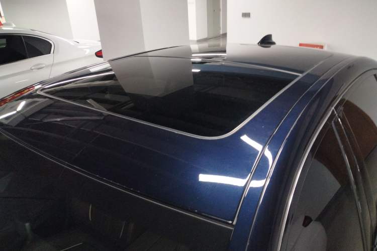 Used BMW 5 Series 2023 530Li Luxury Edition M Sport Package