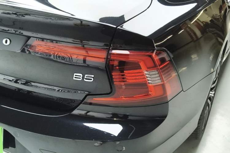 Used Volvo S90 2023 B5 Zhiyuan Luxury Edition