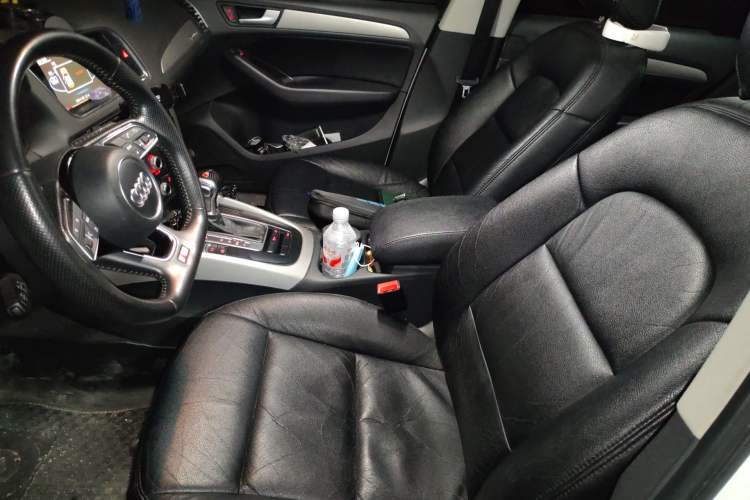 Used Audi Q5 2016 40 TFSI Trendy Edition Left Front Seat