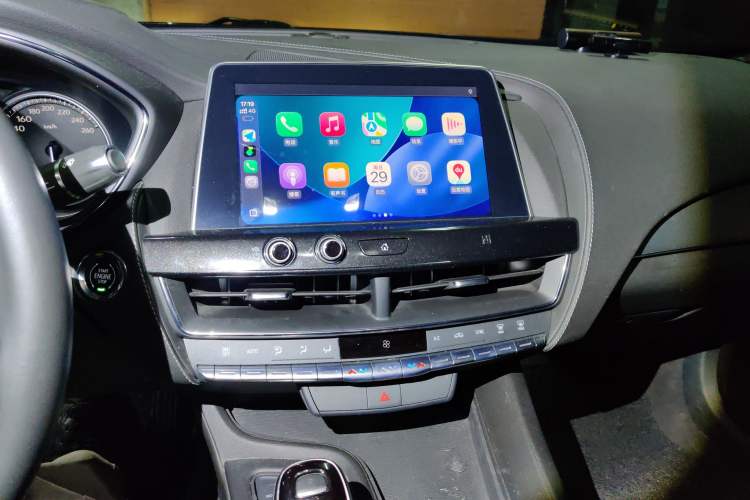 Used Cadillac CT5 2021 28T Tech Edition Audio And AC Panel