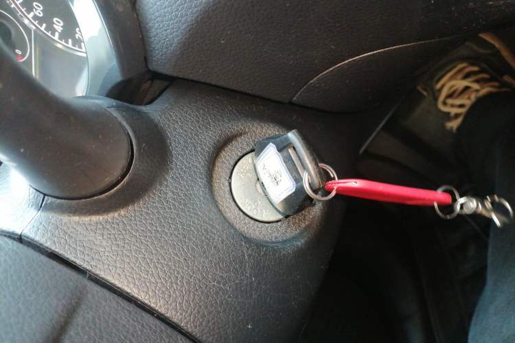 Used Nissan Tiida 2014 1.6L CVT Comfort Model