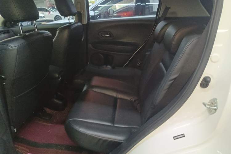 Used Honda Vezel 2020 1.5L CVT Elite Edition
