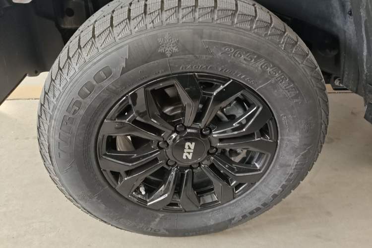 Used 212 T01 2024 2.0T Mechanic
