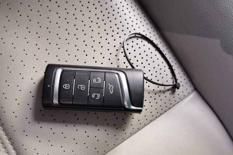 Used GAC Trumpchi M8 2021 Lingxiu Series 390T Deluxe Edition
