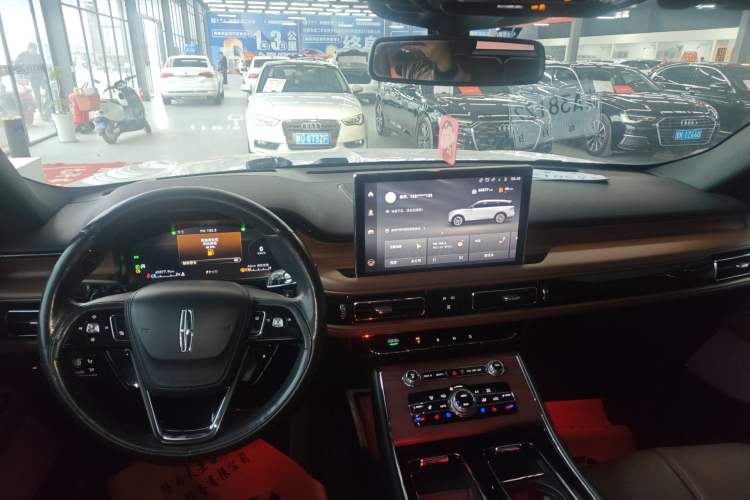 Used Lincoln Aviator 2020 3.0T V6 All-Wheel Drive Executive Version
