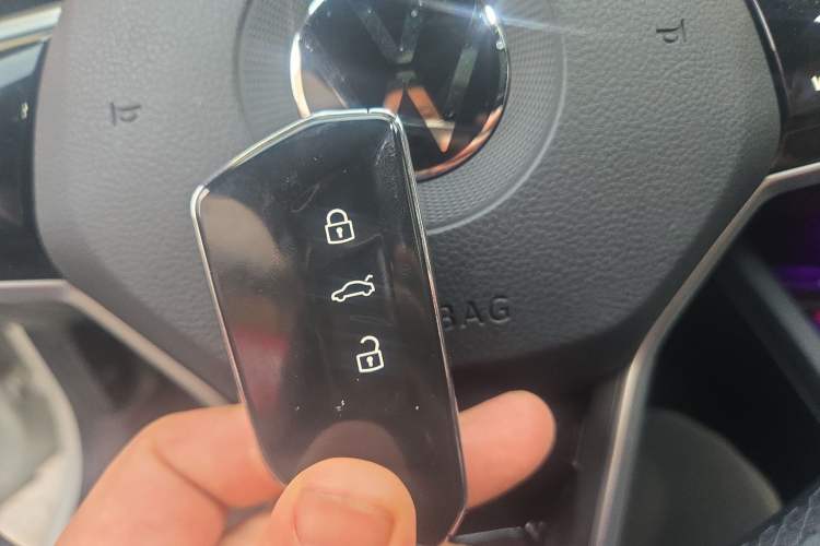 Used Volkswagen Golf 2023 280TSI DSG R-Line Lite
