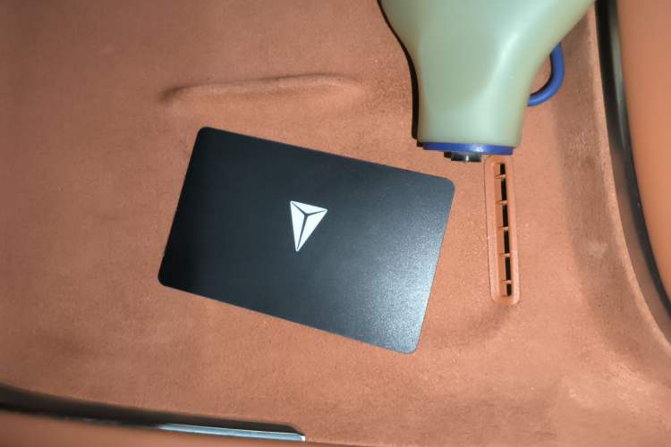 Used Deepal S07 2023 200Max Range-Extended Version
