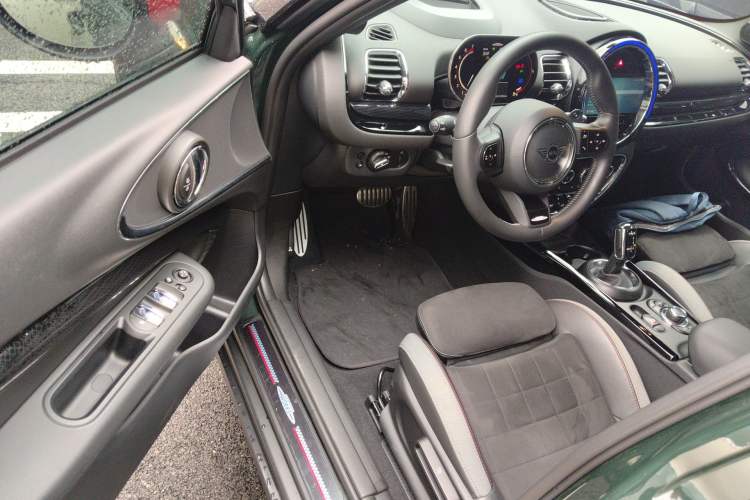 Used MINI JCW CLUBMAN 2022 2.0T JOHN COOPER WORKS ALL-IN Driver Seat