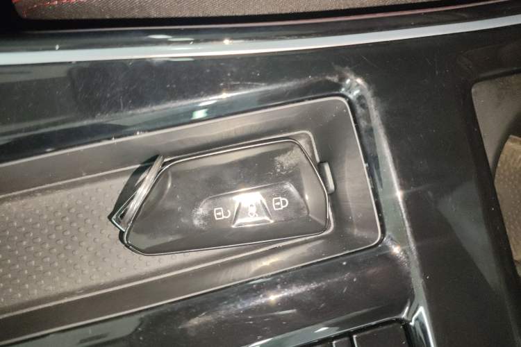 Used Volkswagen Lamando 2022 Lavida L 280TSI DSG Cool & Spicy Edition