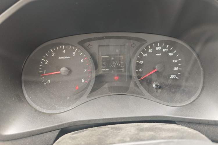 Used Wuling Hongguang PLUS 2019 1.5T Manual Standard Edition 5 Seats
