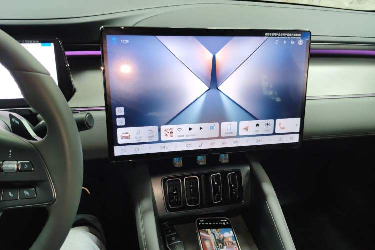 Used BYD Song L EV 2025 Intelligent Driving Version 662 km LiDAR Excellence Edition Audio And AC Panel