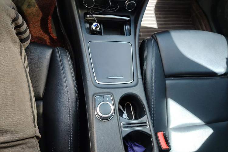 Used Mercedes-Benz CLA 2019 CLA 200 Sport Edition Gear Lever