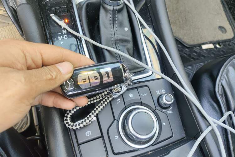 Used Mazda 3 Axela 2019 Cloud-Controlled Version Sedan 1.5L Automatic Luxury Trim China V Standard Interior 1