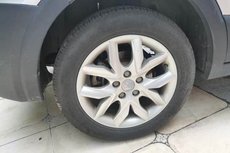 Used JAC Group Refine S3 2014 1.5L CVT Luxury Version
