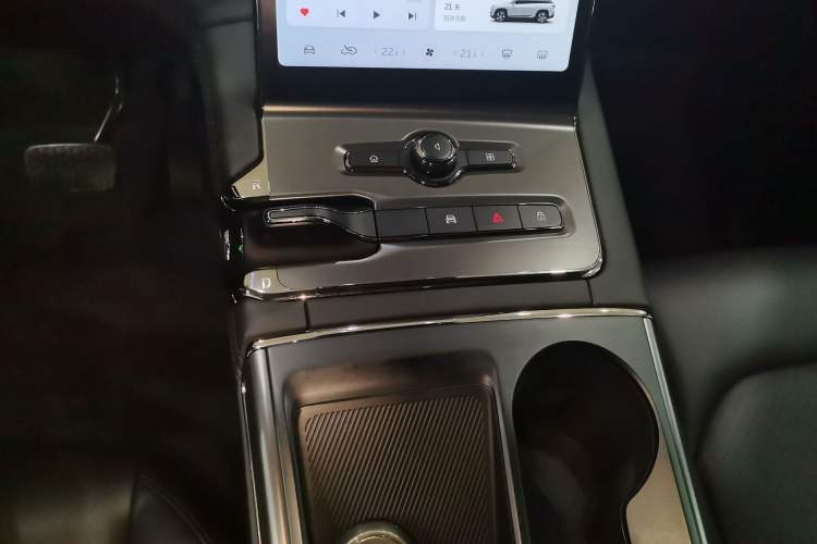 Used Nio ES6 2020 420 km Sport Edition Gear Lever