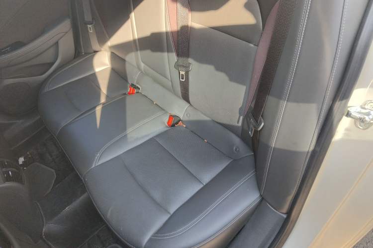 Used Chevrolet Malibu 2018 530T Automatic Luxury Edition Left Rear Seat