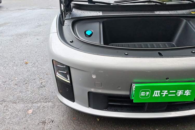 Used Li Auto i6 2025 Model Two-Wheel-Drive Standard Type