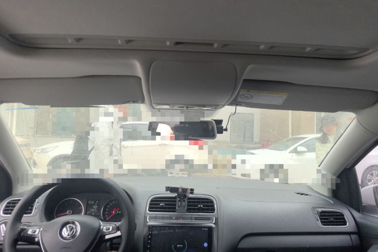 Used Volkswagen Polo 2016 1.6L Automatic Comfort Model
