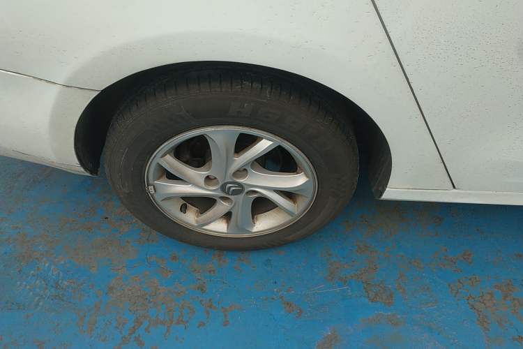 Used Citroen Elysee 2017 1.6L Automatic Fashion Model Right Rear Wheel Hub