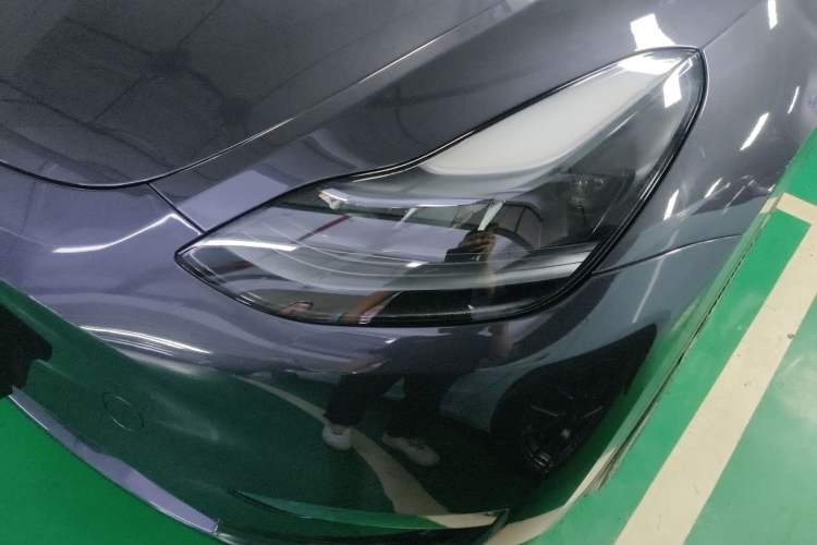 Used Tesla Model Y 2024 Long-Range All-Wheel-Drive Version