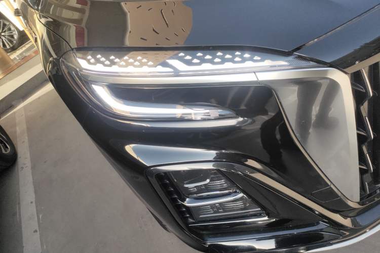 Used Hongqi HS3 2023 1.5T Two-Wheel Drive Shanwei Edition