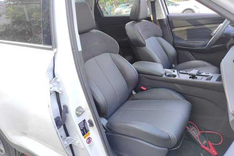 Used Oshan X7 PLUS 2023 Enjoy Edition 1.5T Automatic Pilot Model 7 Seats