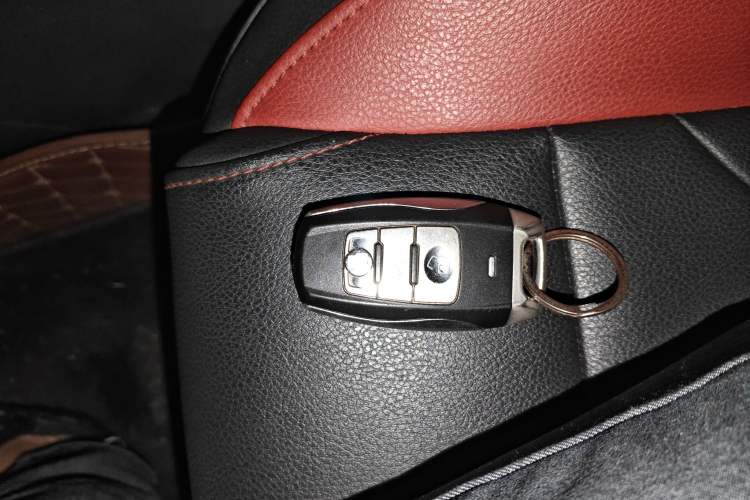 Used Haval H2 2017 Blue Label 1.5T Manual Two-Wheel Drive Elite Model