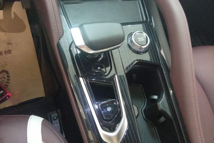 Used Geely Auto Monjaro L 2021 2.0TD DCT EVO Two-Wheel Drive Smart Luxury Version