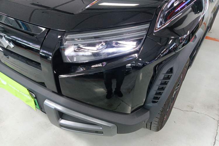 Used Formula Leopard Titanium 3 2025 501 km Range Rear-Wheel Drive Intelligent Driving Max Edition
