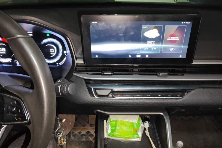 Used Geely Auto Emgrand 2022 4th Generation 1.5L Manual Elite Model