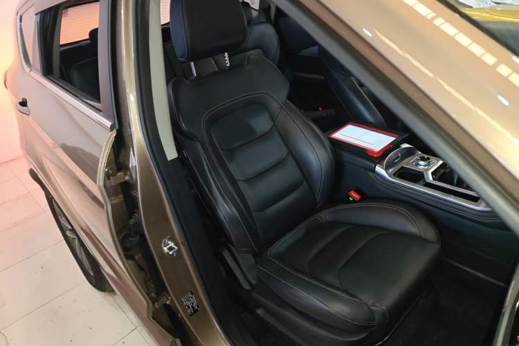 Used JETOUR X70 2020 1.5T Manual EnjoyDrive Edition 6 Seats
