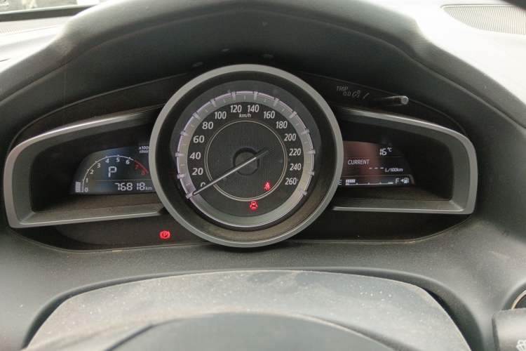 Used Mazda CX-4 2016 2.0L Automatic 2WD Blue Sky Dynamic Edition Instrument Cluster