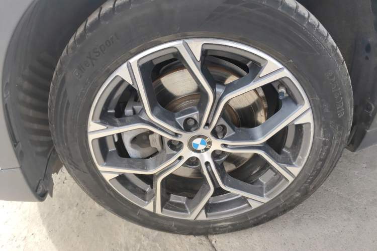 Used BMW X1 2020 sDrive25Li Leading Model
