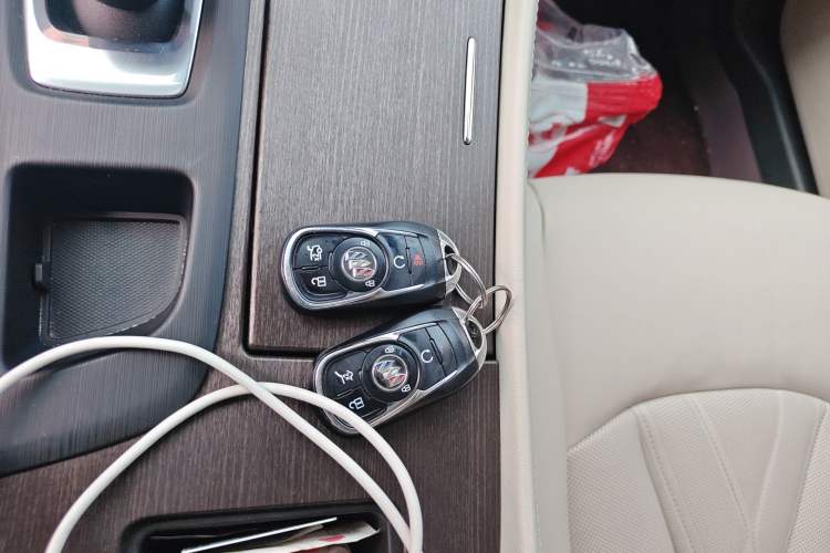 Used Buick LaCrosse 2022 Avenir Avia First Edition
