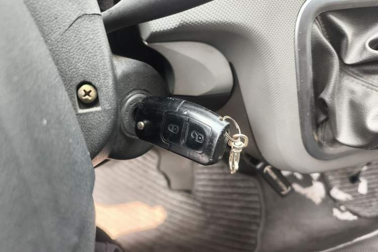 Used Foton Scenic G7 2017 2.0L Long-Wheelbase Business Edition Long-Overhang High-Roof 8-Seater 4Q20M