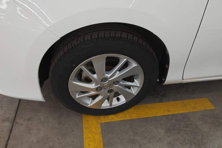 Used Toyota YARiS L Zhi Xuan 2016 Revised 1.5E CVT Charming Edition Left Front Wheel Hub