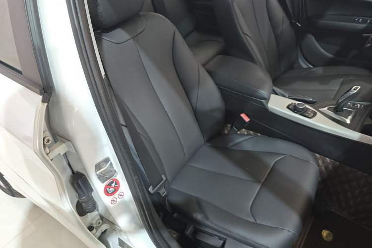 Used BMW 1 Series 2016 118i Leading Model Right Front Seat