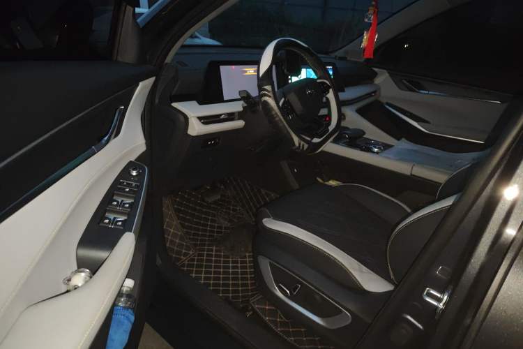 Used Changan CS75 PLUS 2023 3rd Generation 1.5T Automatic Prestige Model