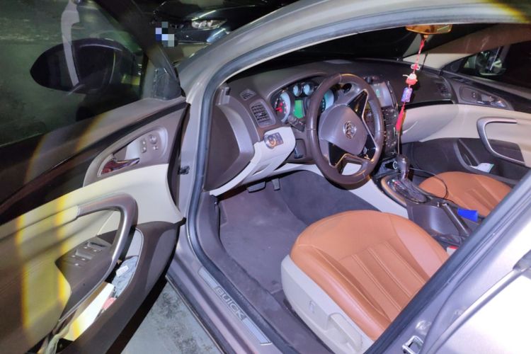 Used Buick Regal 2014 2.0L Leading Fashion Edition Driver Seat