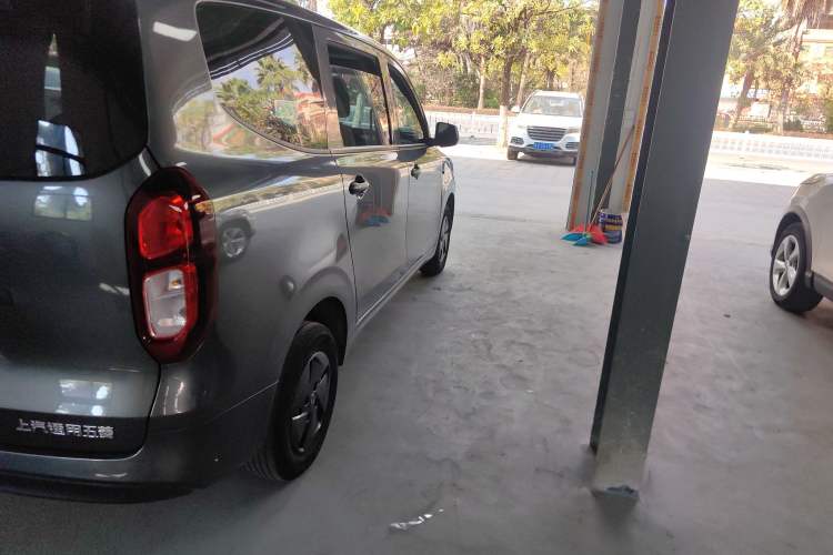 Used Wuling Hongguang New Energy 2024 All-Electric Model 300KM Standard Version