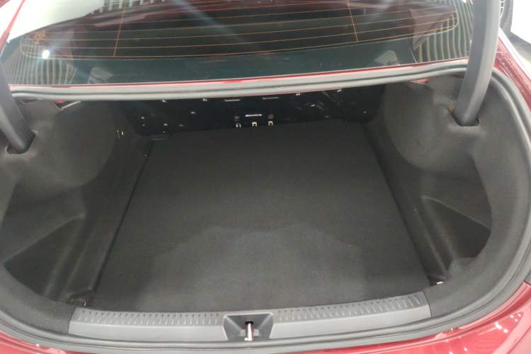 Used Mercedes-Benz A-Class 2022 Restyled A 200 L Sport Sedan Fashion Version Trunk